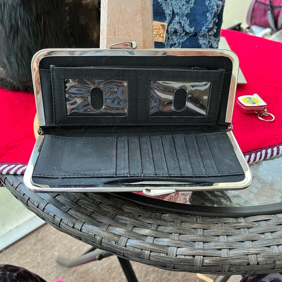 Hobo Lauren Leopard Print Leather Clutch Wallet - Picture 7 of 7